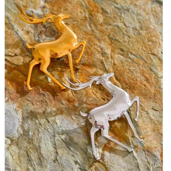 Lapland Reindeer Stainless Steel Waterproof Brooch - Picture 7 of 14